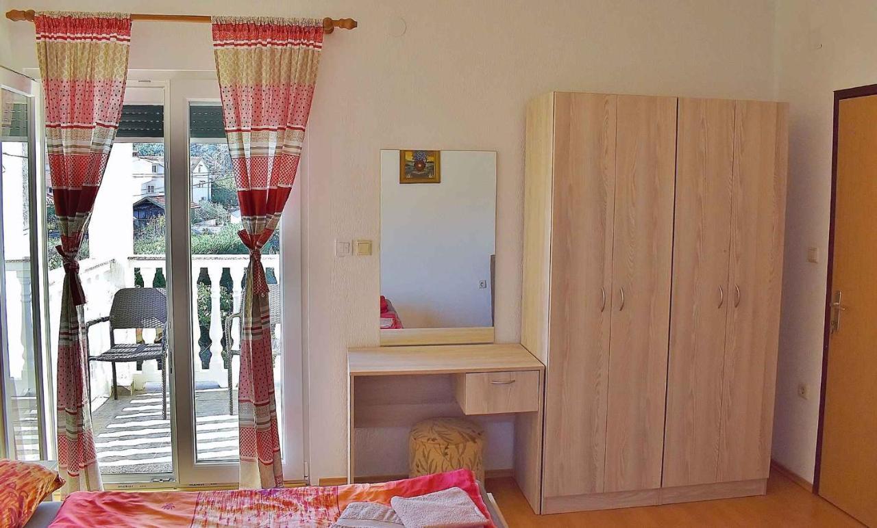 Apartment In Lopar/Insel Rab 17739 Exterior foto