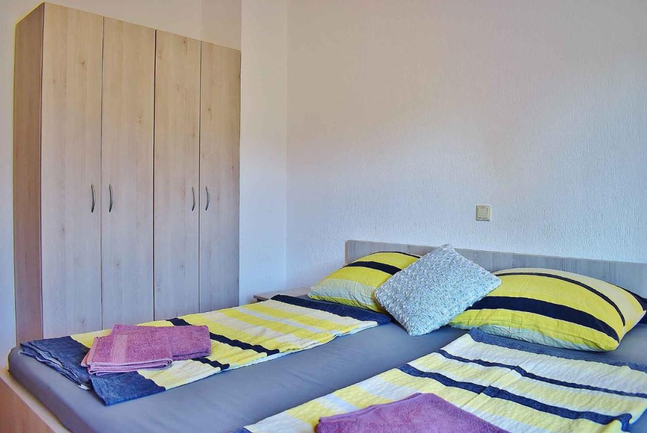 Apartment In Lopar/Insel Rab 17739 Exterior foto